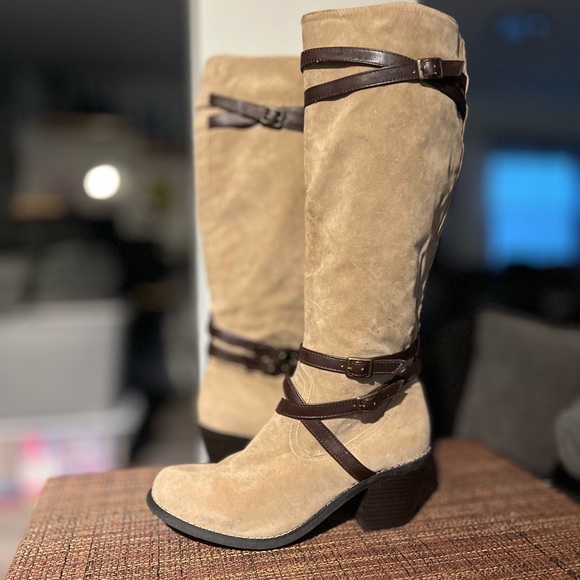 Rampage Shoes - EUC Rampage madalena tan mid calf zip strappy boots size 7.5 women’s